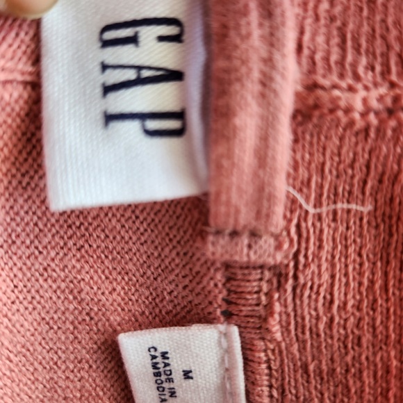 GAP cardigan NWOT - Picture 3 of 4
